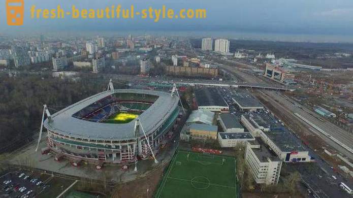 Het stadion in Cherkizovo: Geschiedenis en Feiten