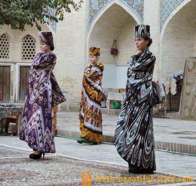 Oezbeeks jurken: onderscheidende kenmerken