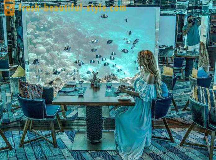 Luxe onderwater restaurant in de Malediven