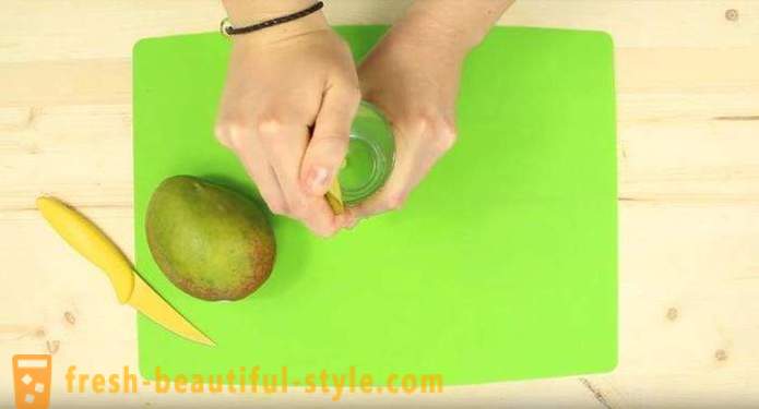Hoe het fruit schoon te maken, niet je handen vuil