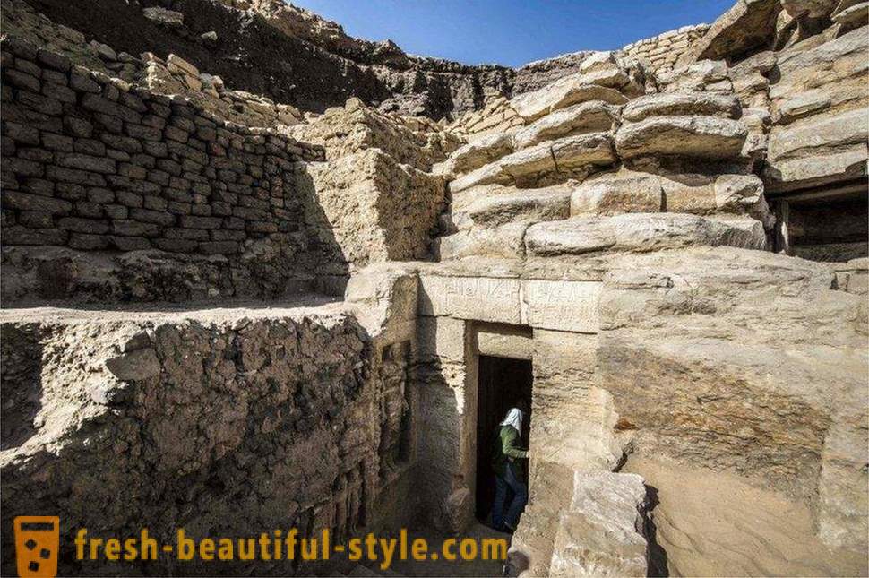 In Egypte, ontdekte het graf van een priester