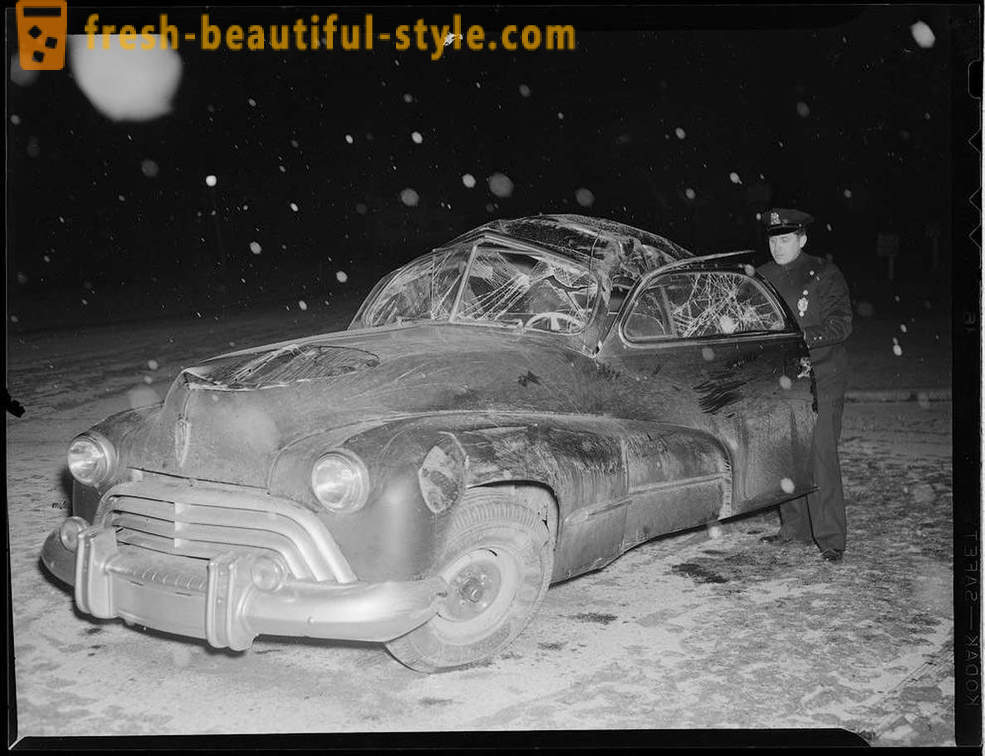 Fotocollectie van ongevallen op de wegen van Amerika in de jaren 1930-1950
