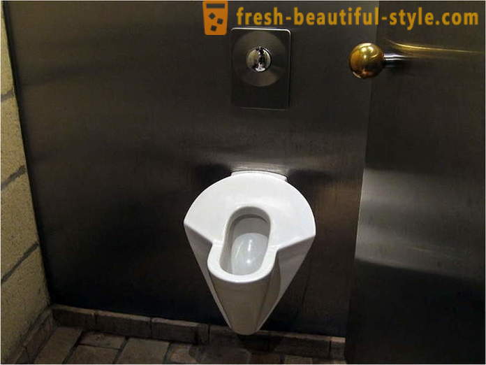 In Duitsland hebben we bedacht hoe de wachtrijen in de vrouwelijke toiletten verminderen