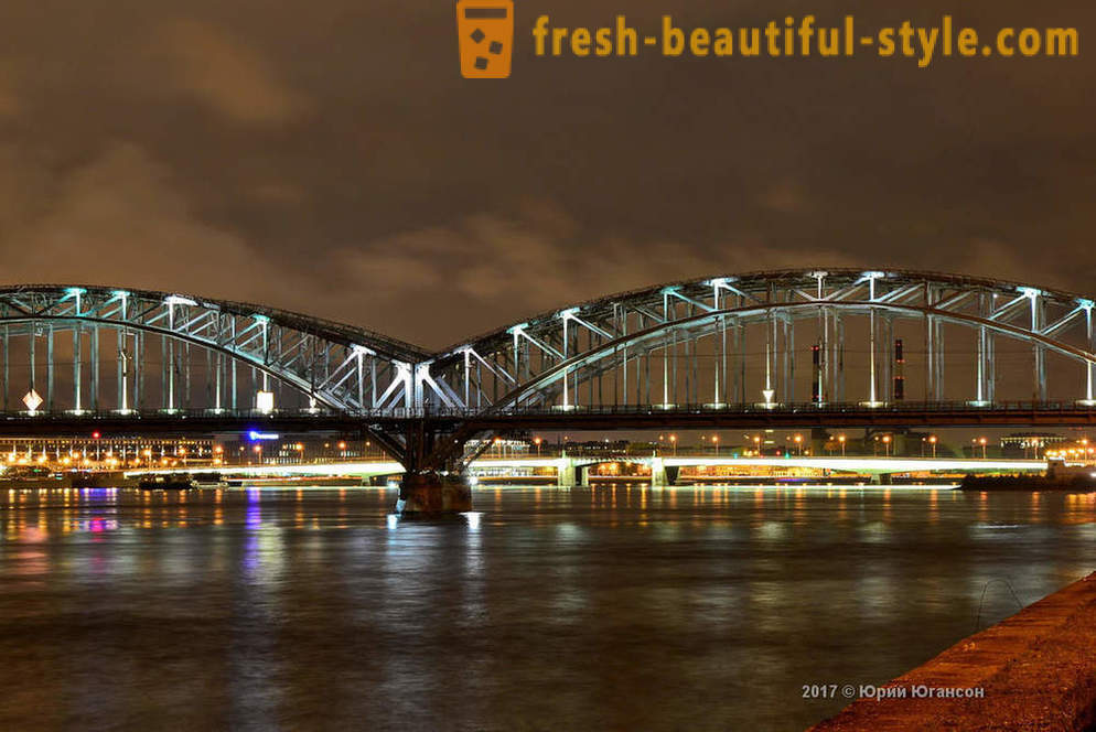 Magische schoonheid van St. Petersburg bruggen
