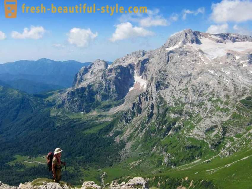 8 de mooiste bergen van Rusland dat het verleidelijk is om te veroveren