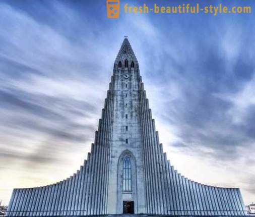 Vreemde en ongewone bezienswaardigheden in IJsland