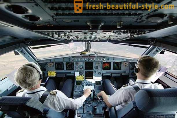 Onverwachte erkenning piloten en stewardessen