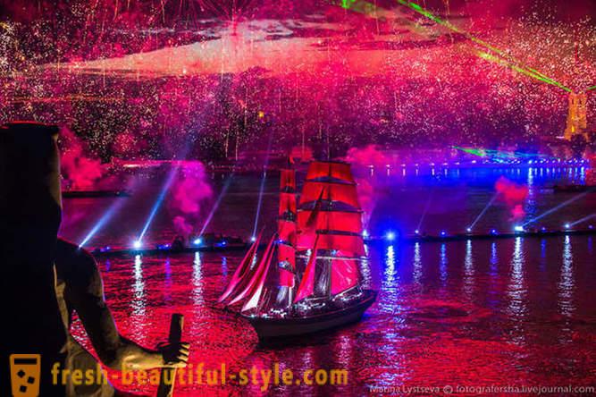 Zoals opgemerkt Scarlet Sails 2014 Sint-Petersburg
