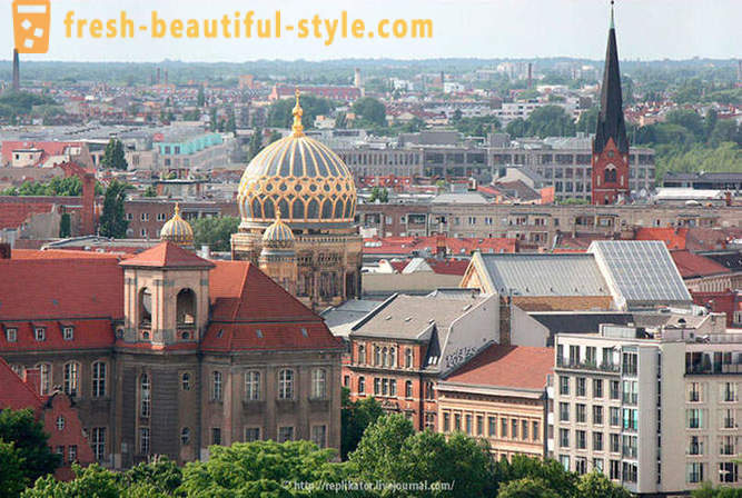 Berlin uit de hoogte van de kathedraal van Berlijn