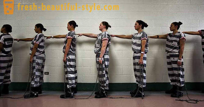 Doordeweeks vrouwelijke gevangenen in een Amerikaanse gevangenis