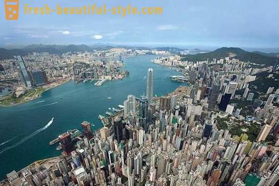61 feit over Hong Kong door de ogen van de Russen