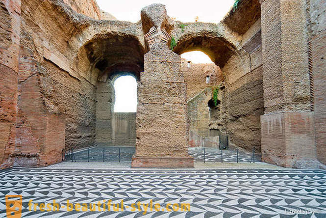 Wandelen langs de oude baden in Rome