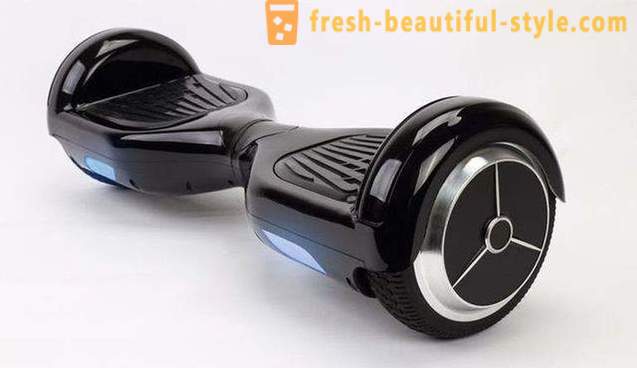 Giroskuter - elektrische twee wielen skateboard. Verschillen met de vier wielen skateboard