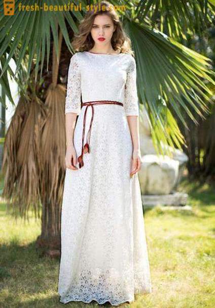 Lange witte jurk - een speciaal onderdeel van de garderobe van vrouwen
