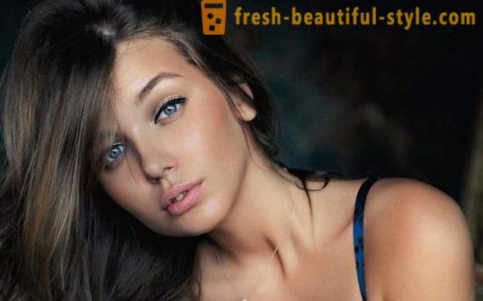 Brunette met blauwe ogen - een onverwachte en prachtige combinatie