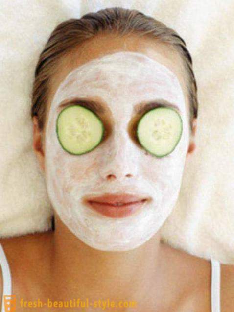 Hoe zich te ontdoen van ouderdomsvlekken op het gezicht met maskers en crèmes